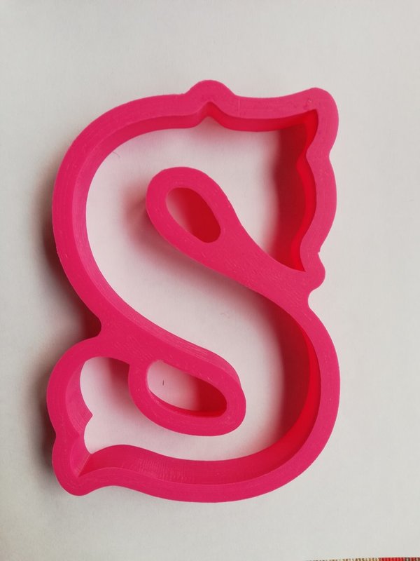 Cortador de galletas letra "S"